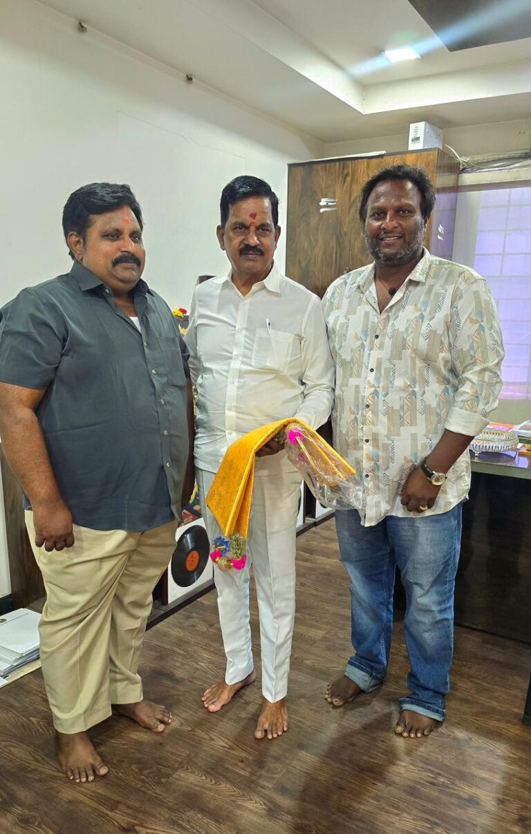 திரௌபதி2 பட குழுவினர் தயாரிப்பாளர் கலைப்புலி S.தாணுவை நேரில் சந்தித்து நன்றி தெரிவித்தனர்