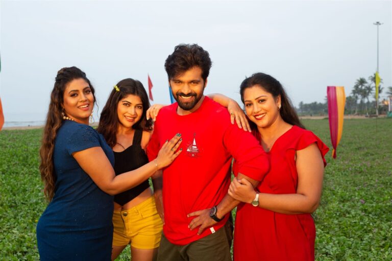 முழுக்க முழுக்க காமெடி கலந்த காதல் கதை ” ஸ்வீட்டி நாட்டி கிரேசி ” பிப்ரவரி 13 ஆம் தேதி திரையரங்குகளில் வெளியாகிறது.