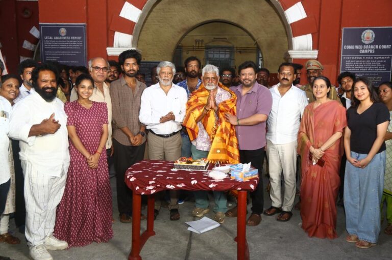 பிரபல கேமராமேனும் தயாரிப்பாளருமான ரவியாதவ் பிறந்த நாளை கேக் வெட்டி கொண்டாடிய “ரஞ்சன்” படக்குழு.